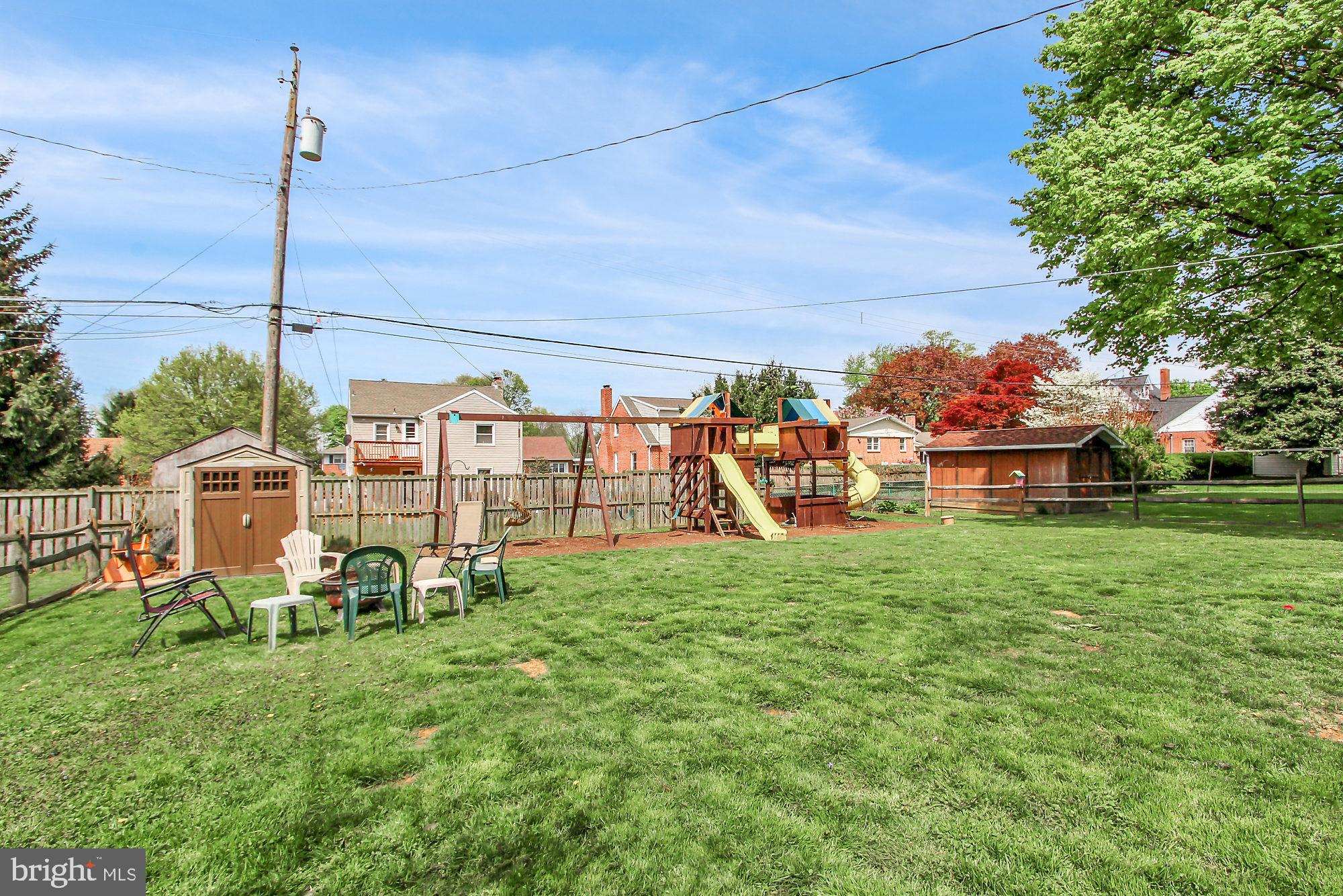 308 Lyndhurst Road York, PA 17402 - Photo 24 of 27 Gallery Image 24