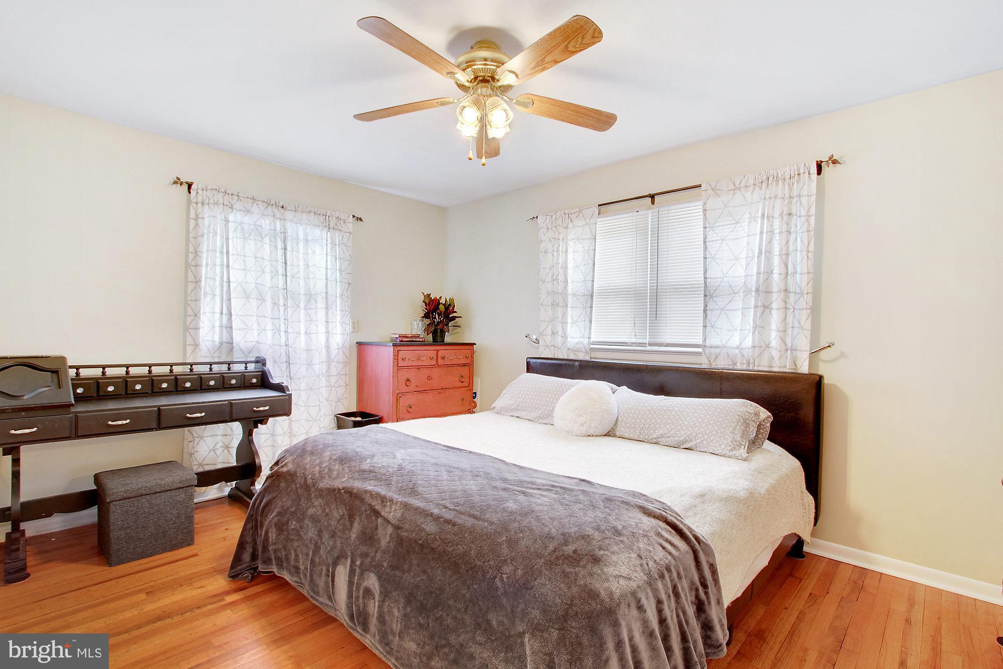 308 Lyndhurst Road York, PA 17402 - Photo 10 of 27 Gallery Image 10