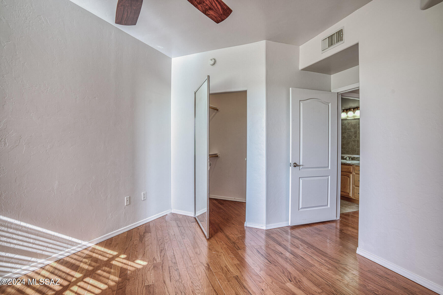 2550 East River Road, Unit 15304 Tucson, AZ 85718 - Photo 14 of 30