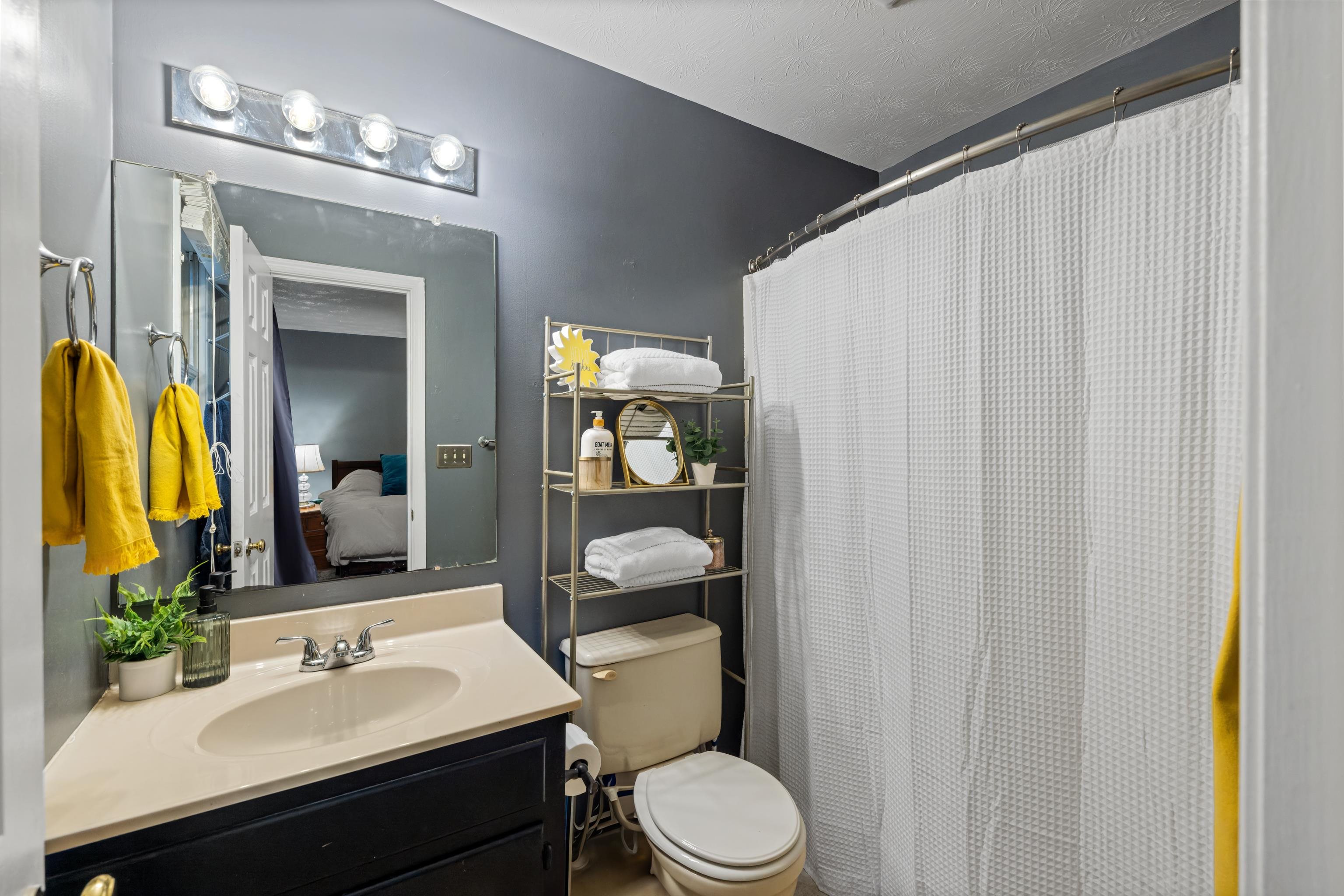 922 Patton Farm Road Stuarts Draft, VA 24477 - Photo 19 of 43 Gallery Image 19