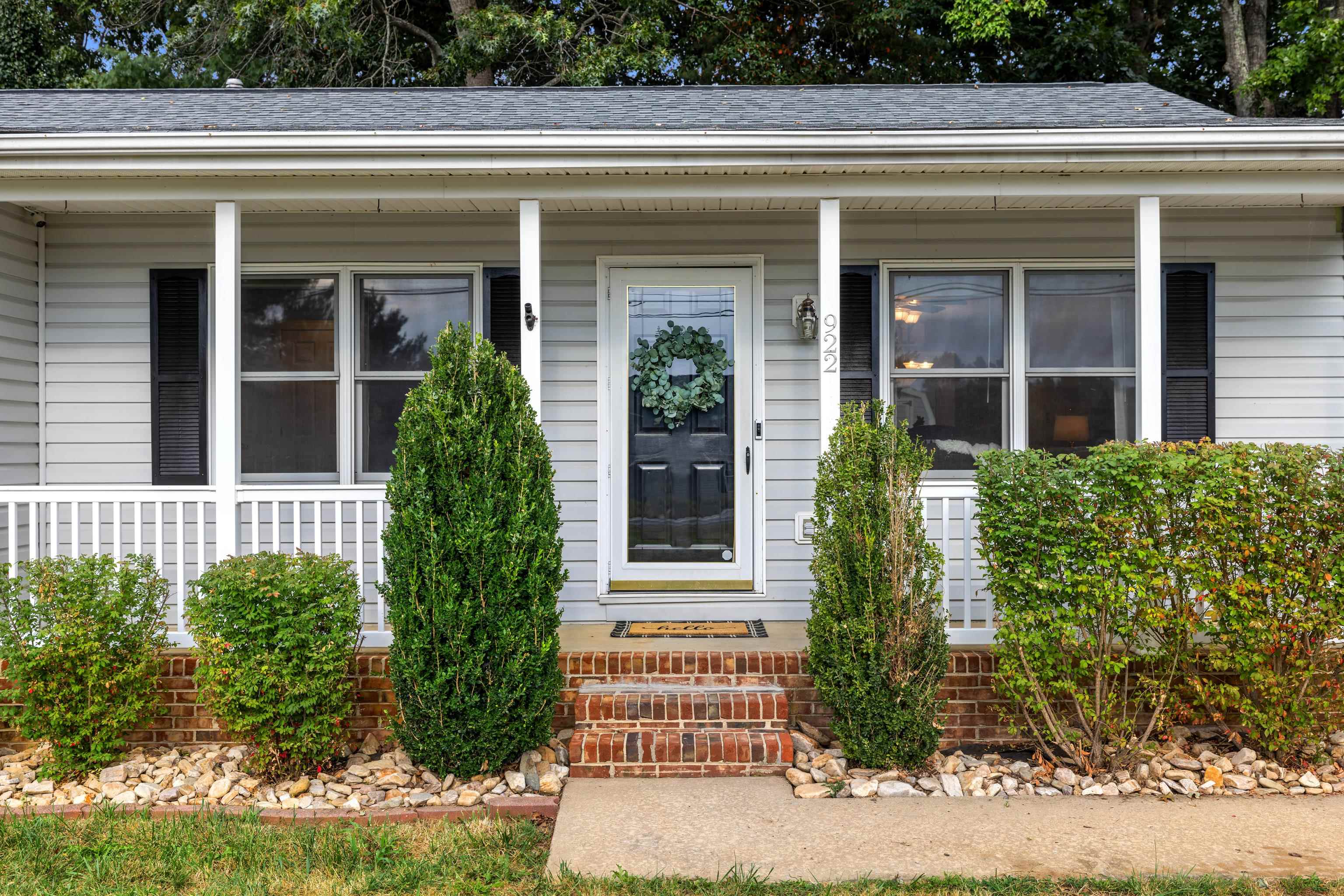 922 Patton Farm Road Stuarts Draft, VA 24477 - Photo 6 of 43 Gallery Image 6