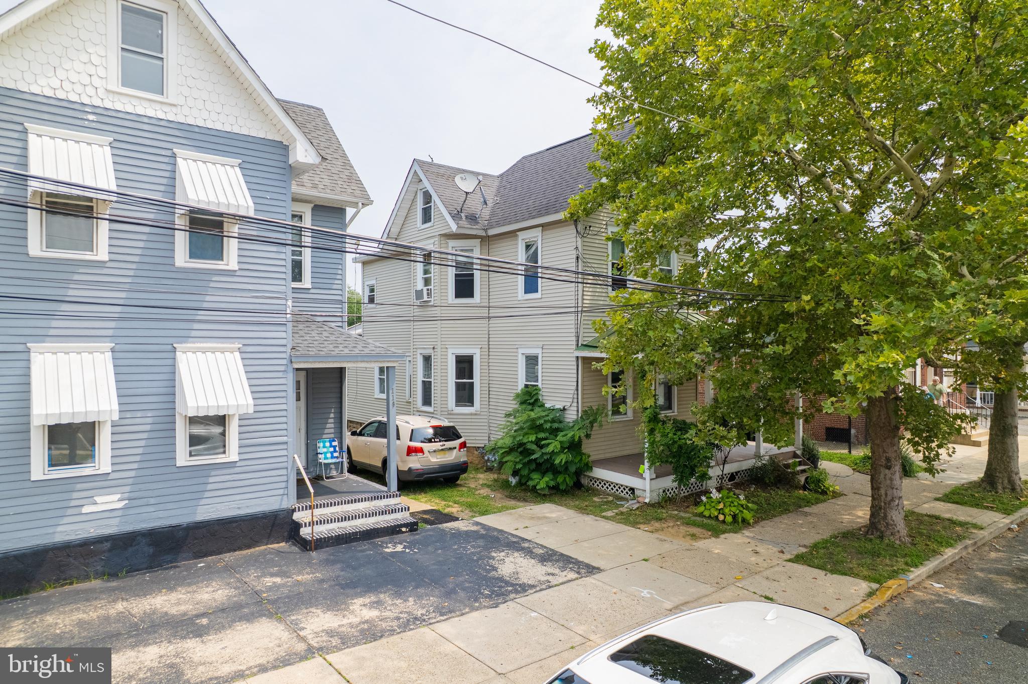 121 Bridgeboro Street Riverside, NJ 08075 - Photo 27 of 34 a view of multiple houses with yard