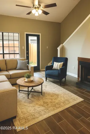 $149,000 | 202 Long Plantation Boulevard, Unit F, Lafayette, LA 70508