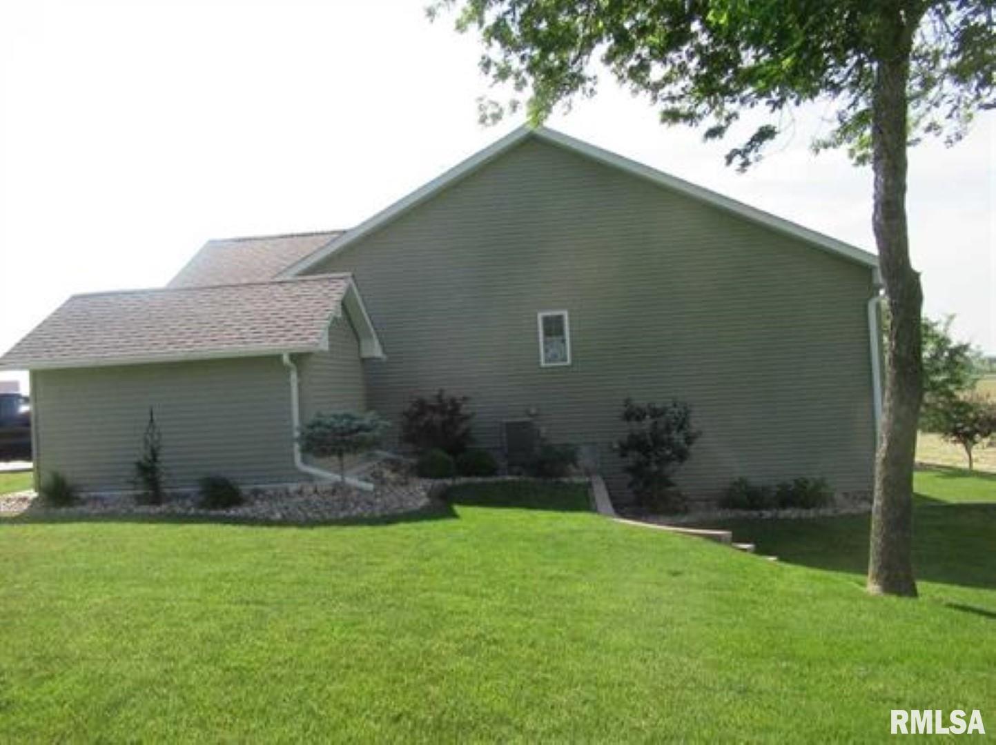 1142 Cedar Valley Road Tipton, IA 52772 - Photo 7 of 12 Gallery Image 7