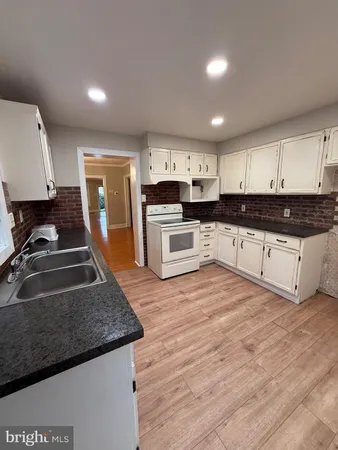 $1,795 | 85 Virginia Avenue, Coatesville, PA 19320