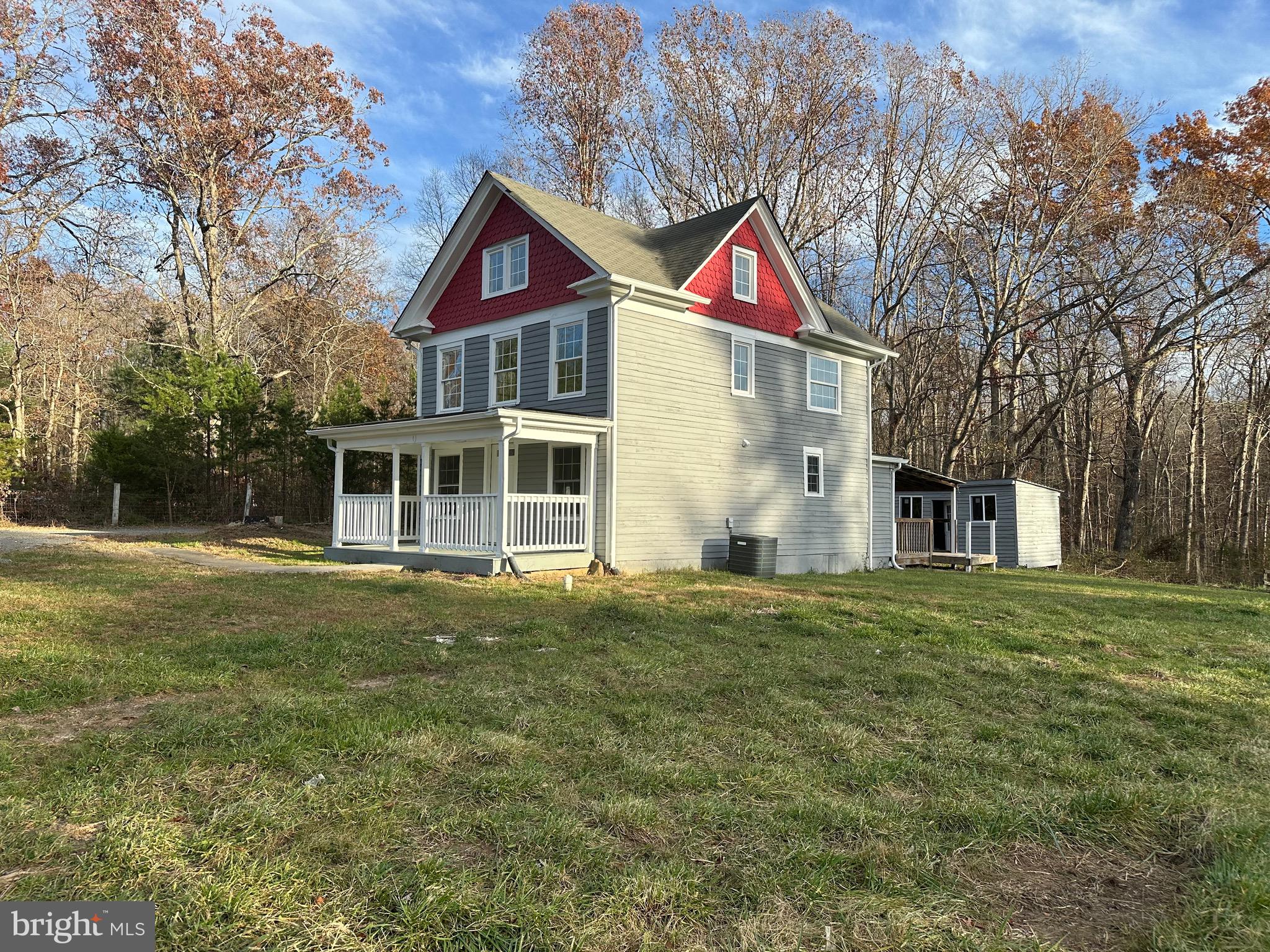 9042 Poindexter Road Louisa, VA 23093 - Photo 5 of 46