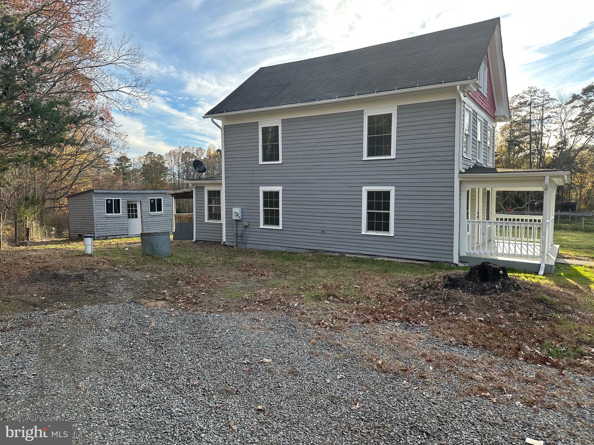 9042 Poindexter Road Louisa, VA 23093 - Photo 7 of 46
