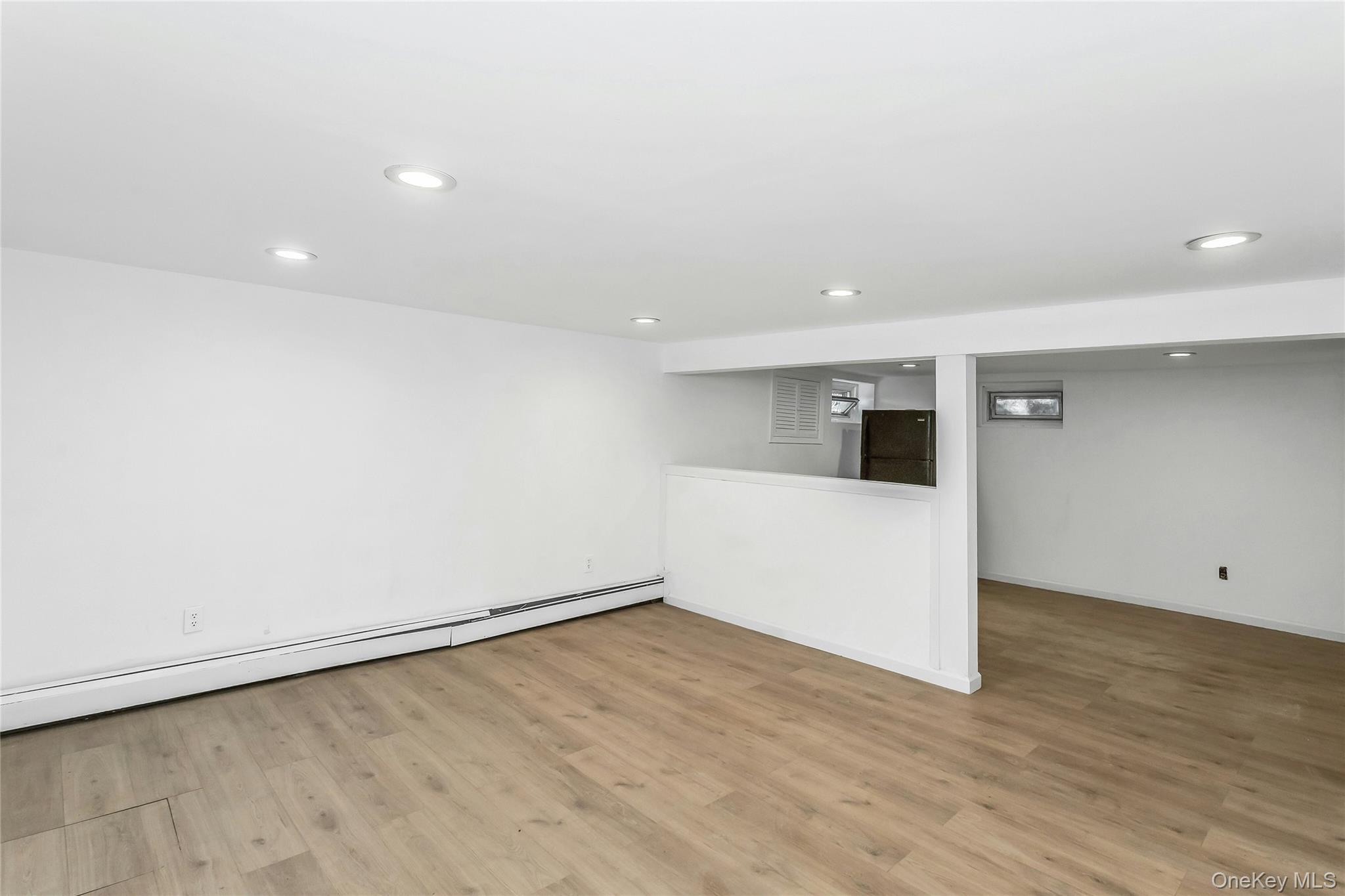 60 East Carmans Road Farmingdale, NY 11735 - Photo 19 of 22