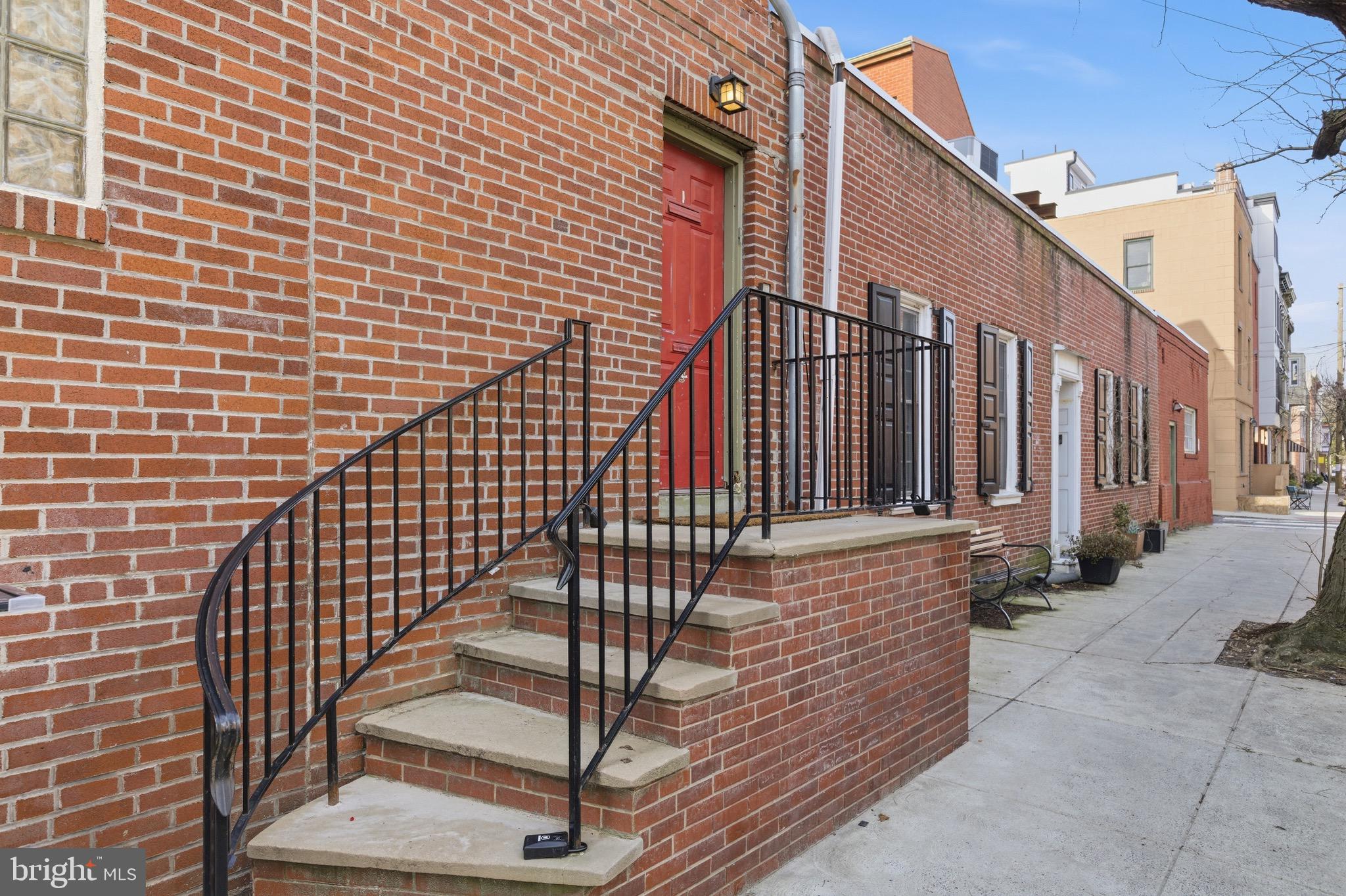 700 South 2nd Street, Unit B1 Philadelphia, PA 19147 - Photo 17 of 18 a view of a brick building with stairs