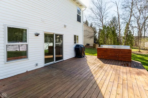 $370,000 | 13992 Wakefield Place, Fishers, IN 46038
