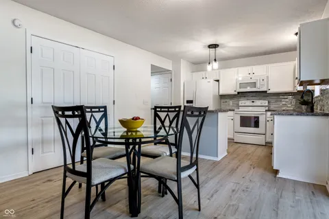 $370,000 | 13992 Wakefield Place, Fishers, IN 46038