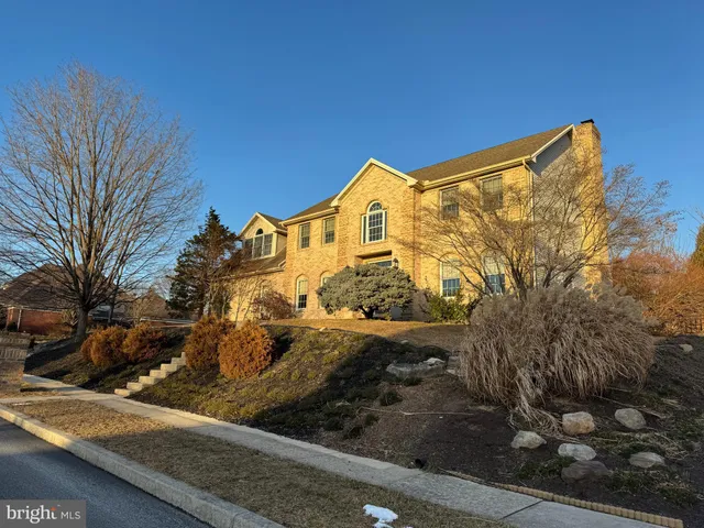 $699,990 | 1014 South Waterford Way, Mechanicsburg, PA 17050