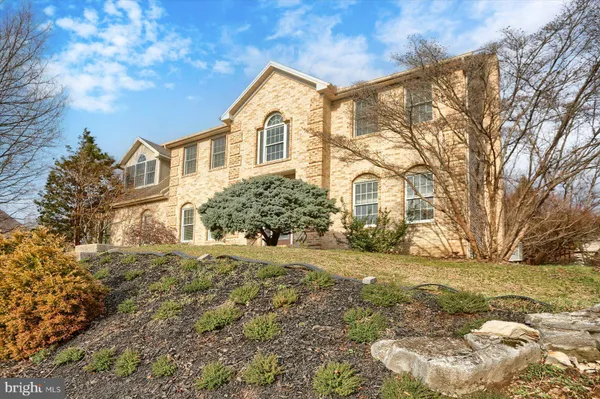 $689,990 | 1014 South Waterford Way, Mechanicsburg, PA 17050