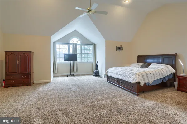 $689,990 | 1014 South Waterford Way, Mechanicsburg, PA 17050