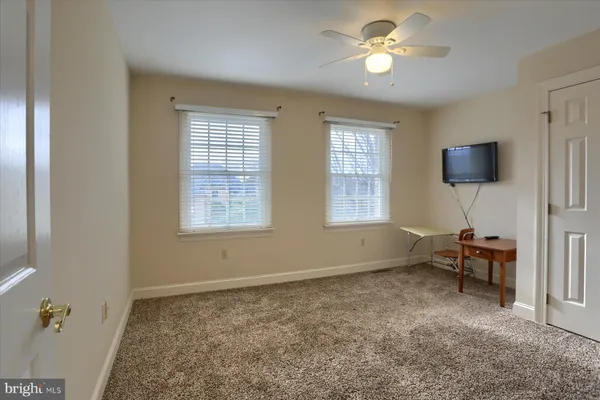 $689,990 | 1014 South Waterford Way, Mechanicsburg, PA 17050