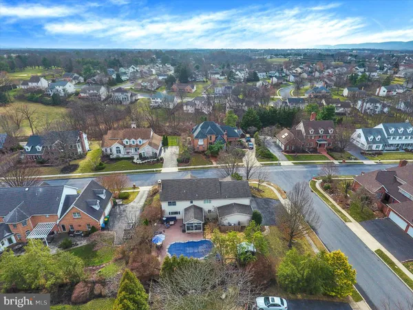 $689,990 | 1014 South Waterford Way, Mechanicsburg, PA 17050