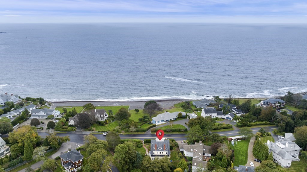 346 Ocean Avenue Marblehead, MA 01945 - Photo 8 of 42 a picture of plants