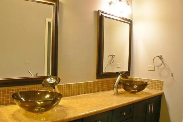 $2,800 | 40 Sarahs Grove Lane, Schaumburg, IL 60193