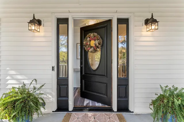 $360,000 | 101 Fox Run Circle, Greer, SC 29651