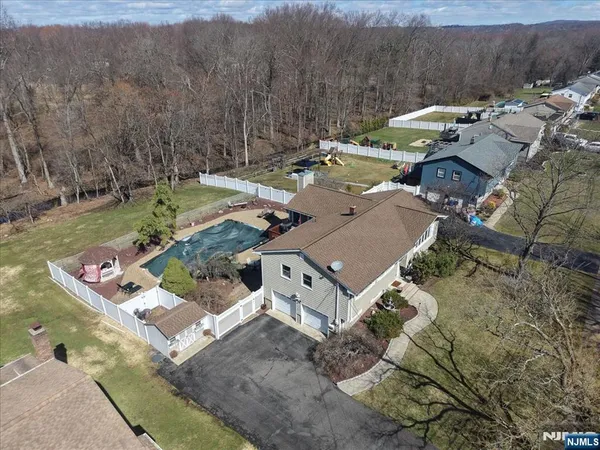 $730,000 | 49 Laguna Drive, Wayne, NJ 07470