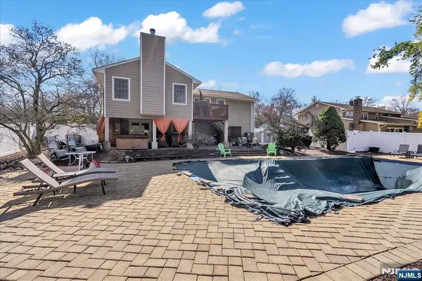 $730,000 | 49 Laguna Drive, Wayne, NJ 07470