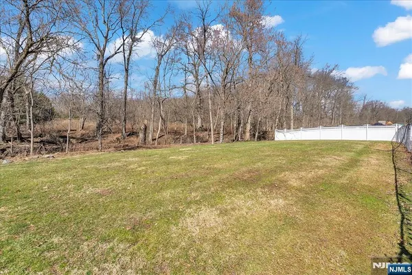 $730,000 | 49 Laguna Drive, Wayne, NJ 07470