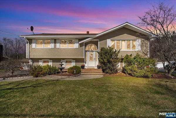 $730,000 | 49 Laguna Drive, Wayne, NJ 07470