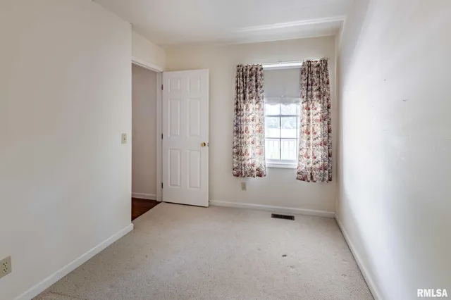 $289,000 | 304 Bogie Drive, Herrin, IL 62948