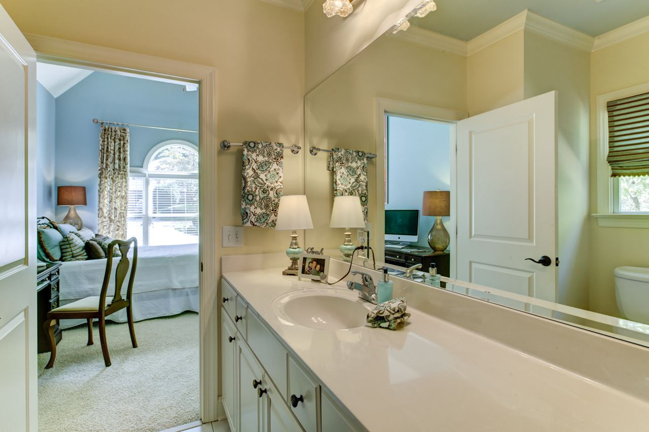 5037 Oak Park Road Raleigh, NC 27612 - Photo 19 of 25 Secondary Full Bath