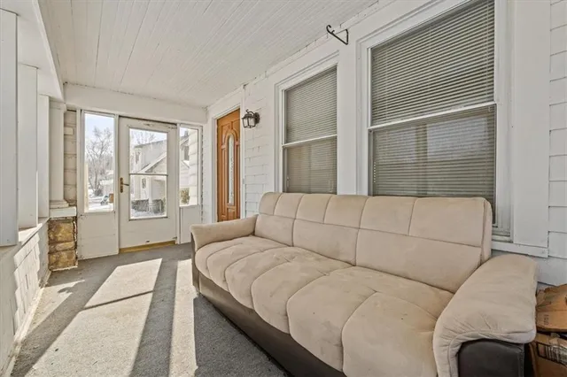 $159,000 | 706 South 3rd Street, Leavenworth, KS 66048