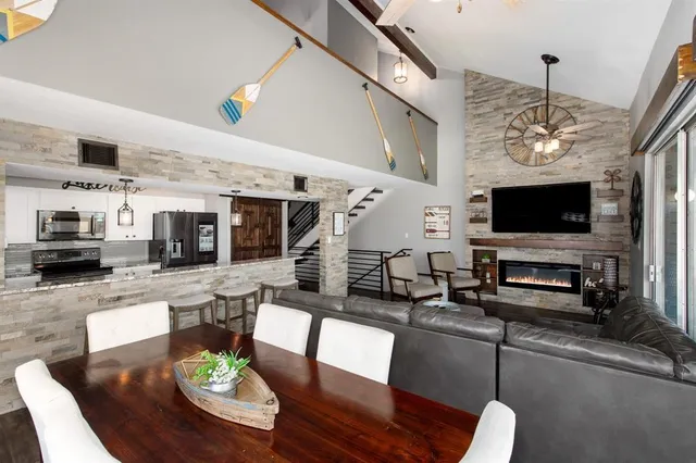 $434,900 | 12500 Melville Drive, Unit 211B, Montgomery, TX 77356