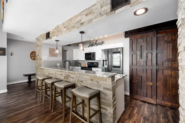 $434,900 | 12500 Melville Drive, Unit 211B, Montgomery, TX 77356