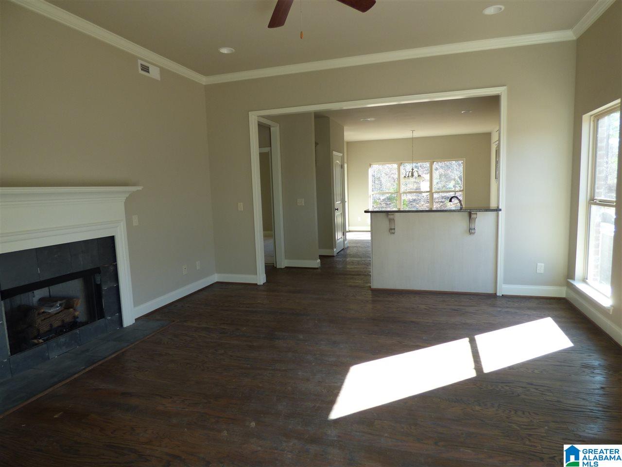 562 Grayson Place Chelsea, AL 35043 - Photo 7 of 21