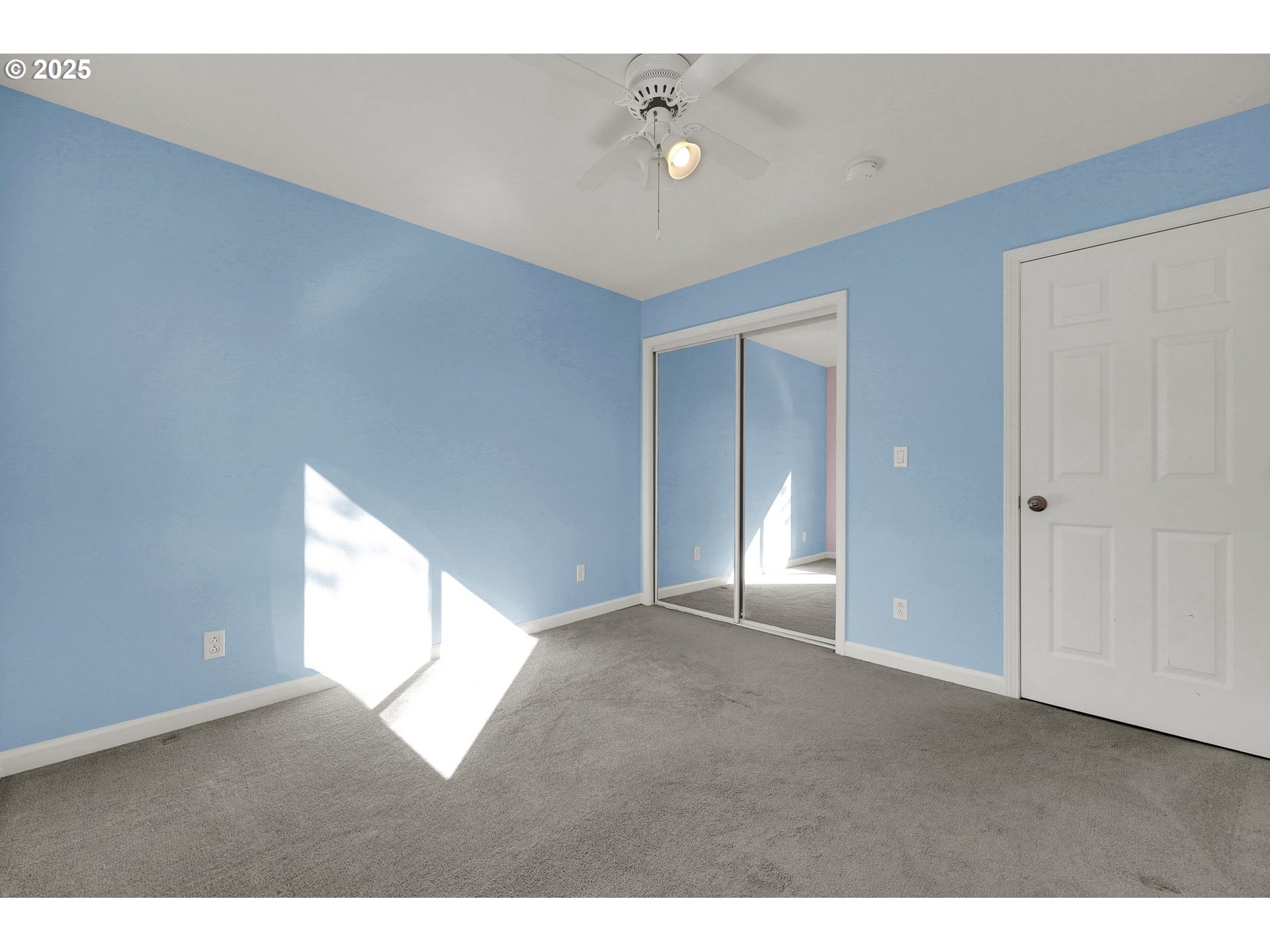 1587 Manchester Drive Eugene, OR 97401 - Photo 21 of 31 a view of an empty room with a window