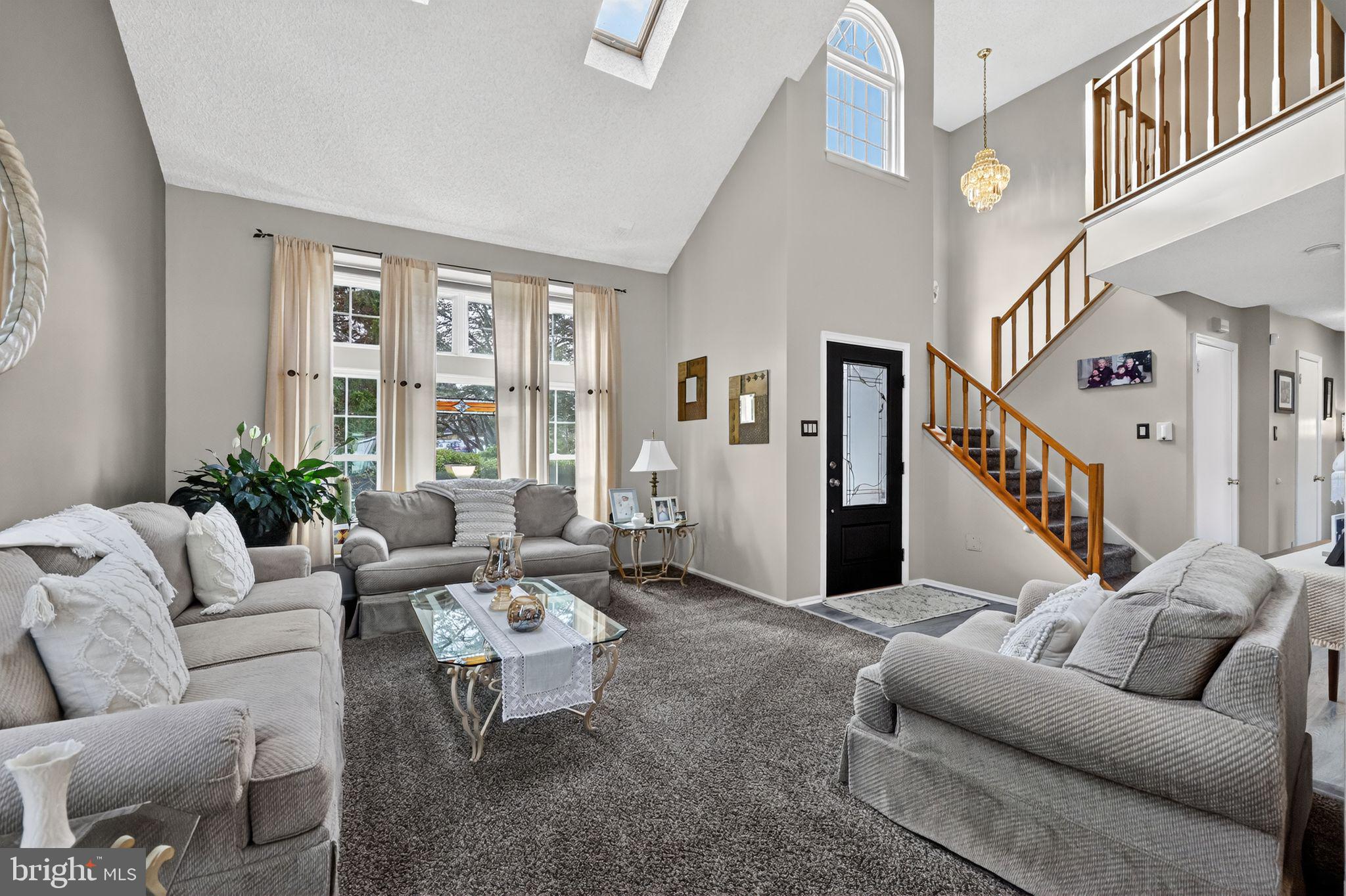 11 Pony Run Sewell, NJ 08080 - Photo 7 of 33 a living room with furniture and a potted plant