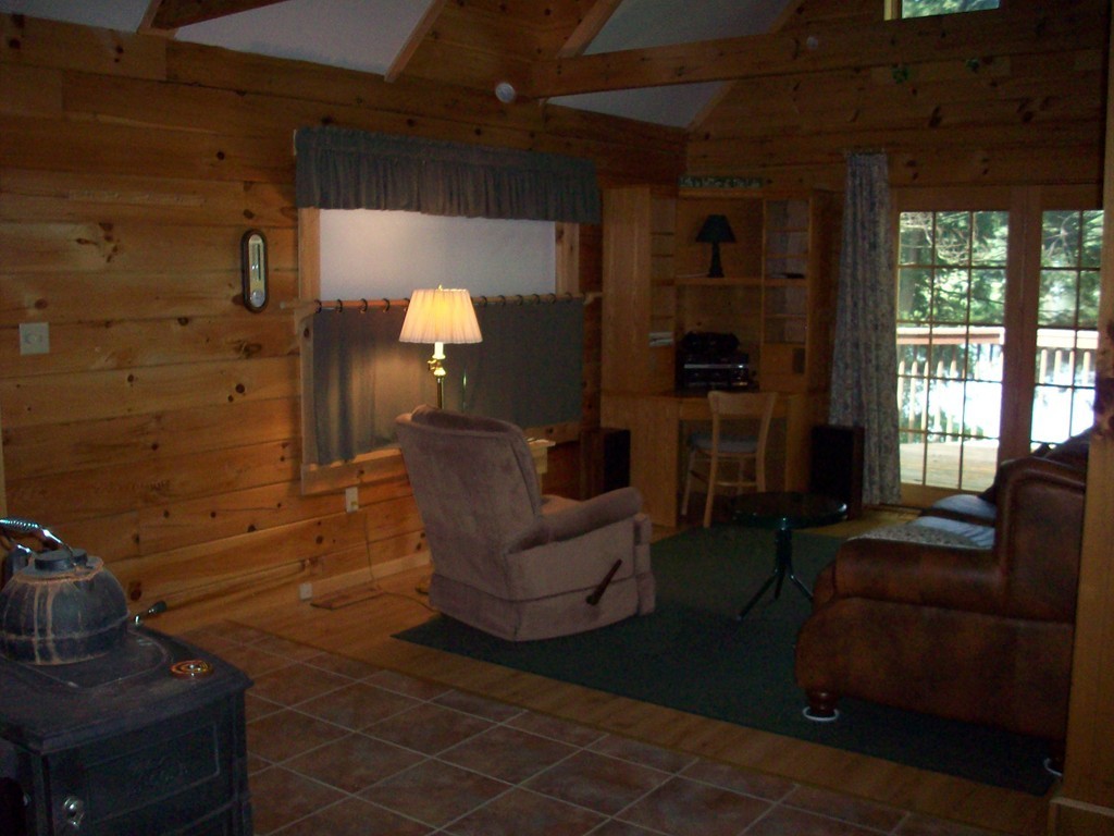 186 East Monomonac Road Winchendon, MA 01475 - Photo 6 of 29 Gallery Image 6