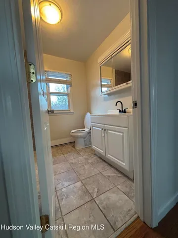 $2,500 | 1982-1984 State Route 32 South, Modena, NY 12548