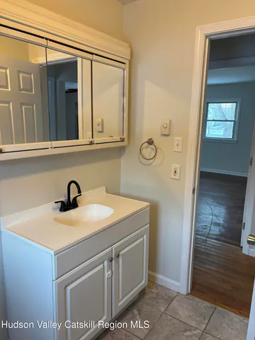 $2,500 | 1982-1984 State Route 32 South, Modena, NY 12548