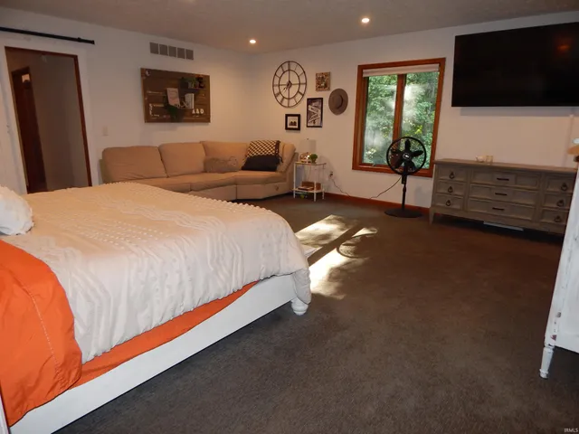 $355,000 | 500-9 Greentree Drive, Bedford, IN 47421