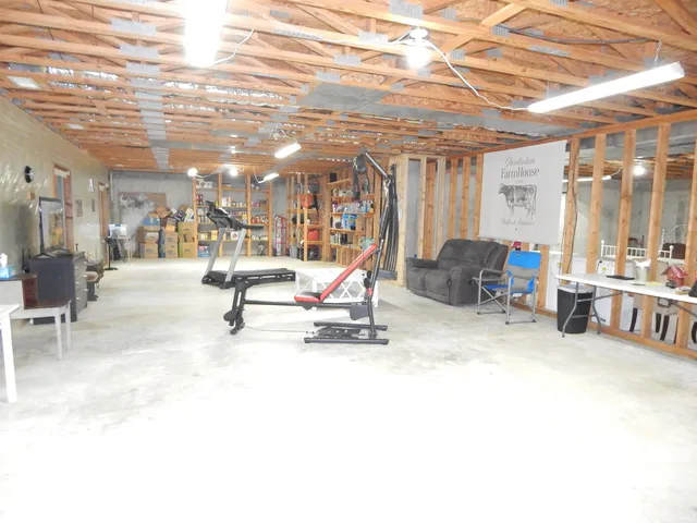 $355,000 | 500-9 Greentree Drive, Bedford, IN 47421