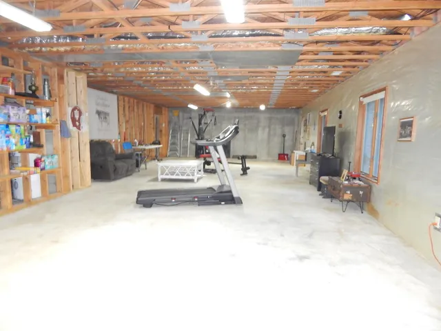 $355,000 | 500-9 Greentree Drive, Bedford, IN 47421