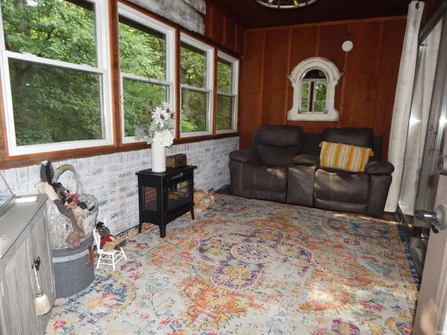 $355,000 | 500-9 Greentree Drive, Bedford, IN 47421