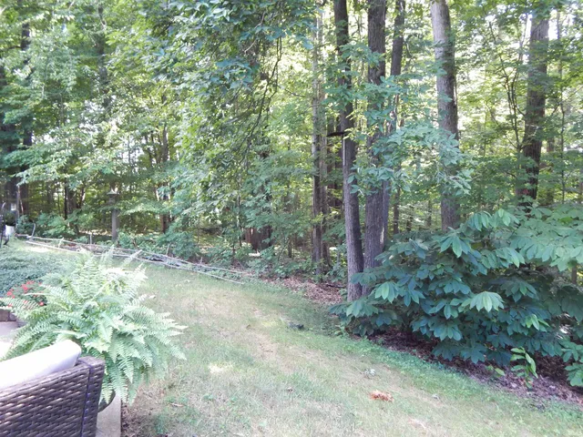 $355,000 | 500-9 Greentree Drive, Bedford, IN 47421