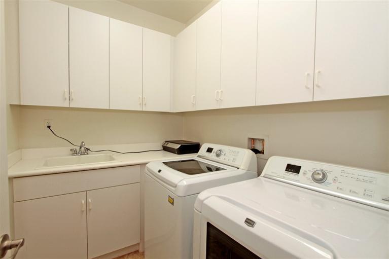 3 Via Santa Elena Rancho Mirage, CA 92270 - Photo 29 of 33 a utility room with dryer and washer