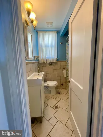 $425,000 | 436 Penn Avenue, Glenside, PA 19038