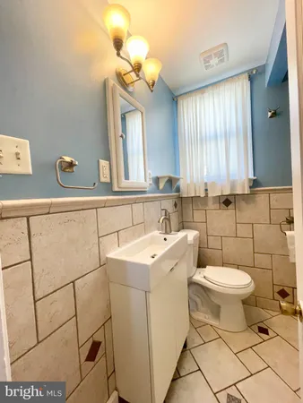 $425,000 | 436 Penn Avenue, Glenside, PA 19038