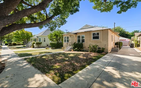 $2,000,000 | 445 South Main Street, Burbank, CA 91506