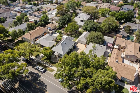 $2,000,000 | 445 South Main Street, Burbank, CA 91506