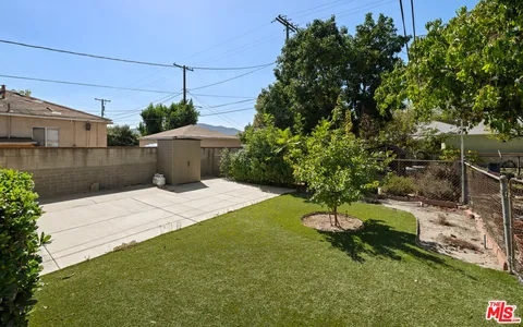 $2,000,000 | 445 South Main Street, Burbank, CA 91506