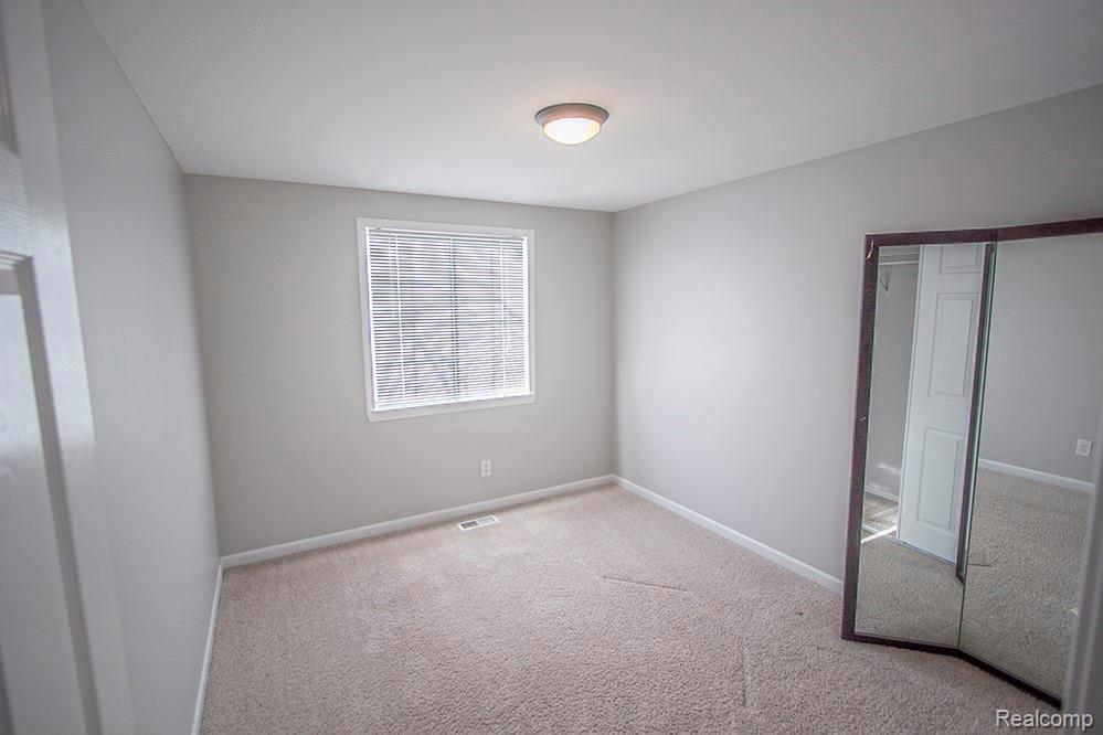 2901 Turkey Run Street Rochester, MI 48306 - Photo 12 of 16